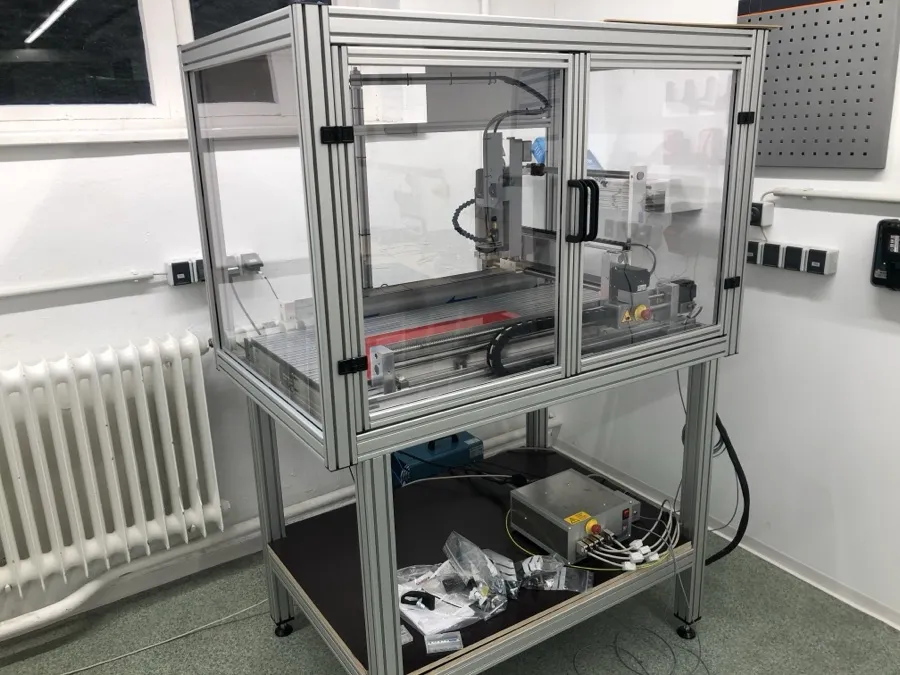 CNC-Fräse im Prototyping-Lab des Startup Incubator Berlin